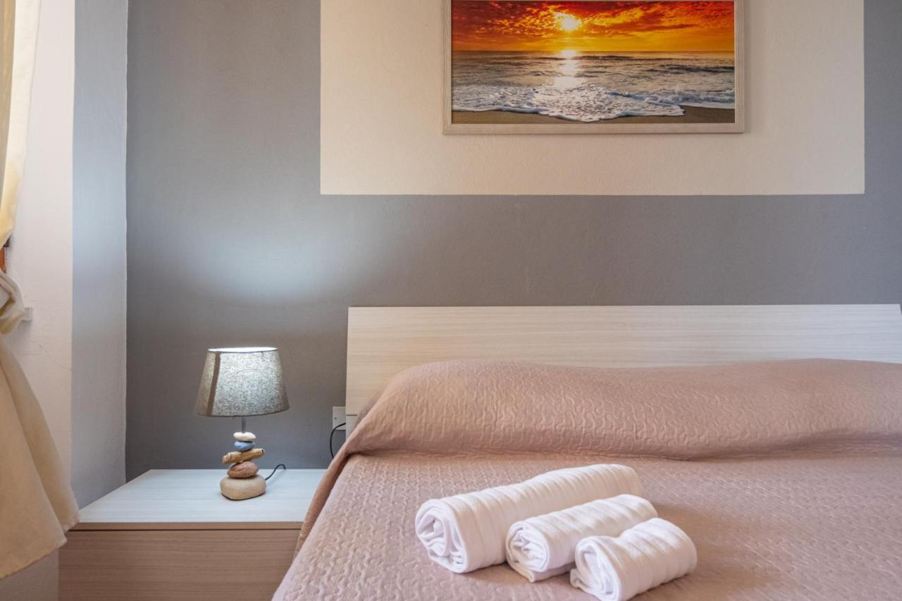 Apartamento Il Marinaio E Il Nostromo Cala Gonone Exterior foto