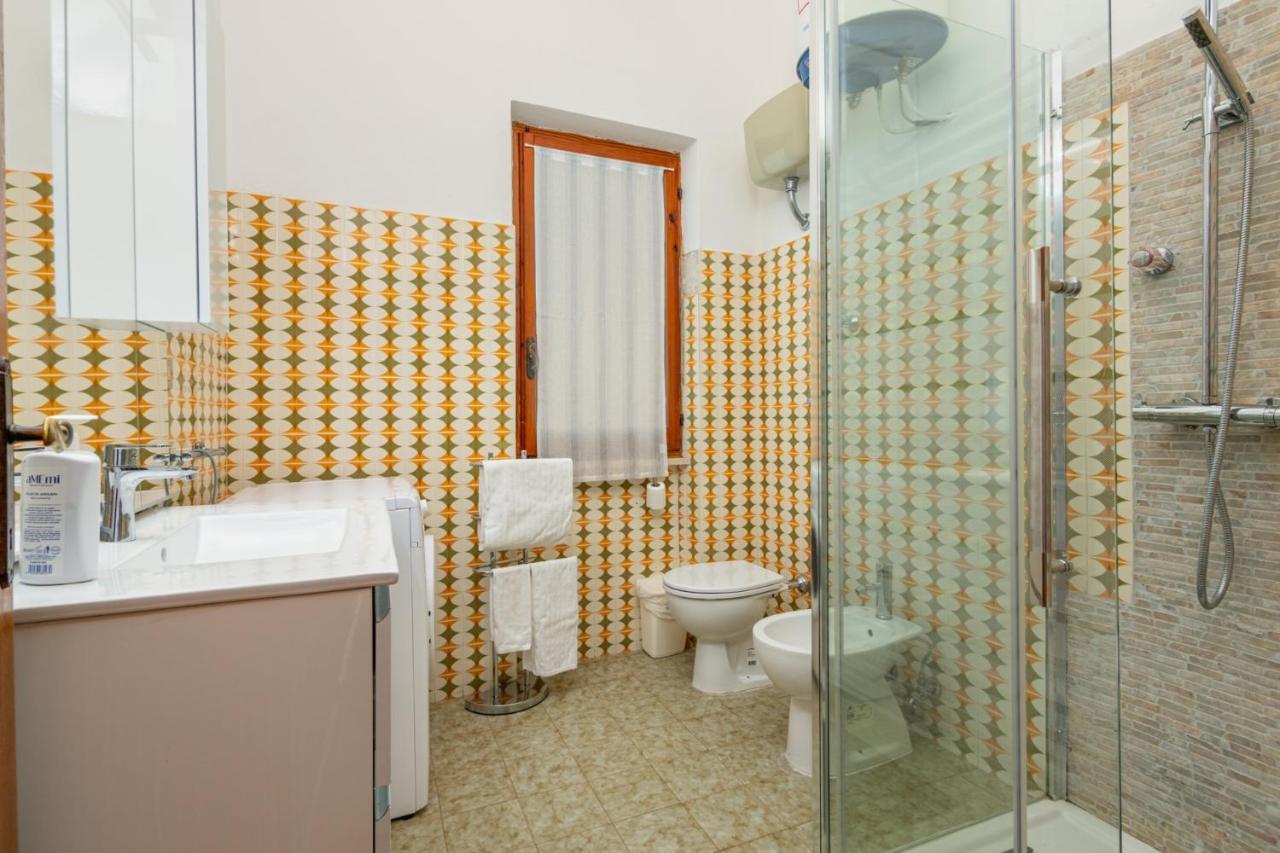 Apartamento Il Marinaio E Il Nostromo Cala Gonone Exterior foto